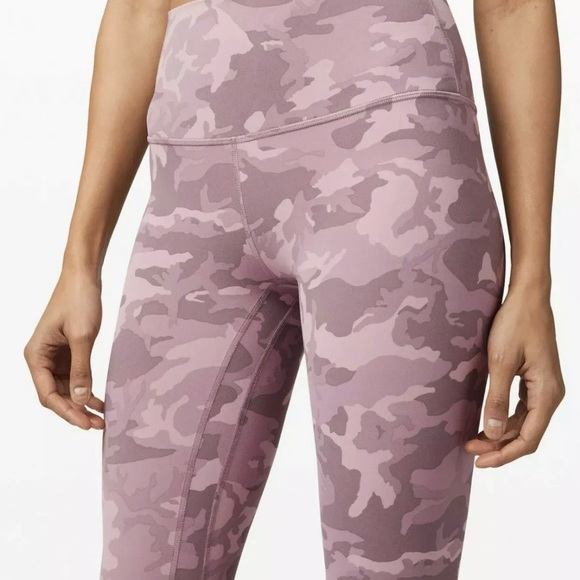 pink camo lululemon RARE NWT - Picture 3 of 4